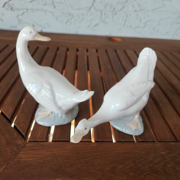 Vintage Nao by Lladro Porcelain Geese Figurines Pair Handmade in Spain - Picture 1 of 9